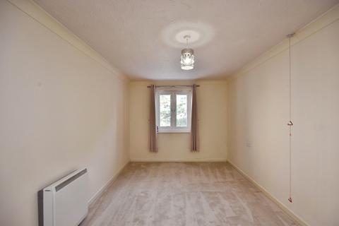 undefined, McLay Court, Cardiff CF5