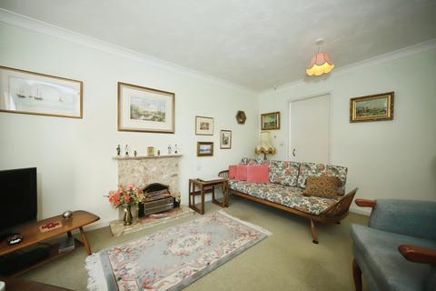 2 bedroom apartment for sale, Beech Court, Taunton TA1