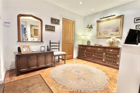 undefined, Thurstaston Road, Heswall, Wirral, CH60