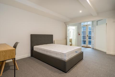 2 bedroom flat to rent, Flat 4, 1 Kingston Terrace, LS2 9BW