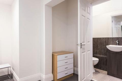undefined, 16 Blenheim Terrace