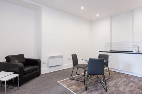 Flat 4, 16 Blenheim Terrace, LS2 9HN