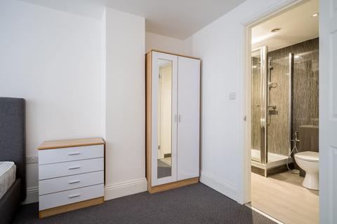 undefined, Flat 1, 16 Blenheim Terrace, LS2 9HN