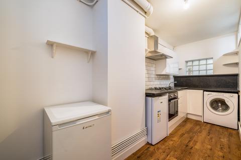 1 bedroom flat to rent, Flat 7A, 16 Clarendon Road, LS2 9NN