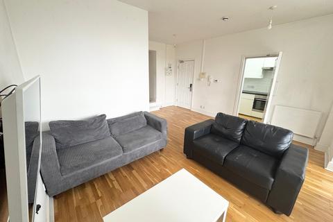 2 bedroom flat to rent, Flat 3, The Villa, LS3 1BU