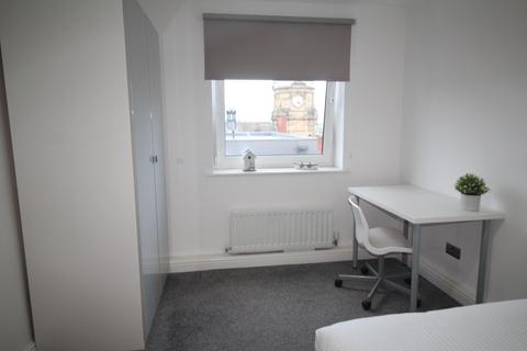 3 bedroom flat to rent, Flat 57, 205 Clarendon Road, Leeds, LS2 9DU