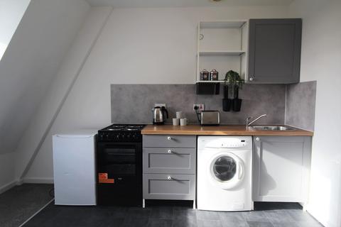 Studio to rent, Flat 23A, 59-61 Clarendon Road, LS2 9NZ