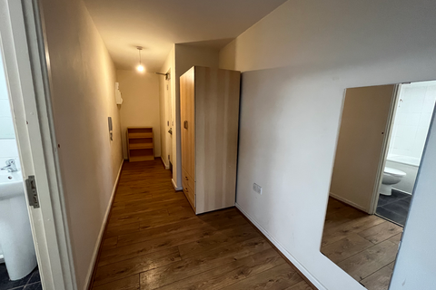 Studio to rent, Flat 19D, 59-61 Clarendon Road, LS2 9NZ