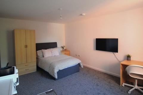Studio to rent, Flat 19B, 59-61 Clarendon Road, LS2 9NZ
