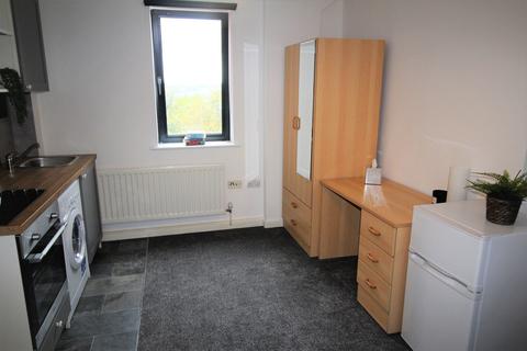 Studio to rent, Flat 19B, 59-61 Clarendon Road, LS2 9NZ