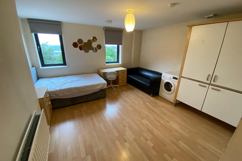 Studio to rent, Flat 19A, 59-61 Clarendon Road, LS2 9NZ