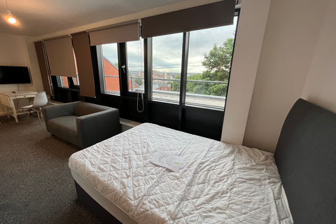Studio to rent, Flat 18B, 59-61 Clarendon Road, LS2 9NZ