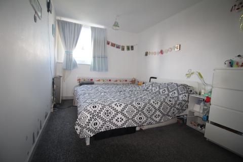 undefined, 87 Oatland Towers, LS7 1SB