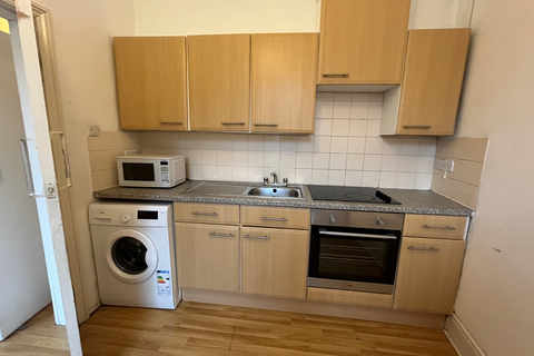 1 bedroom flat to rent, 57 Clarendon Road