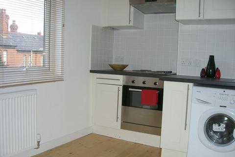1 bedroom flat to rent, 55 Clarendon Road