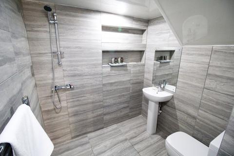 Studio to rent, Flat 1, 53 Clarendon Road, LS2 9NZ