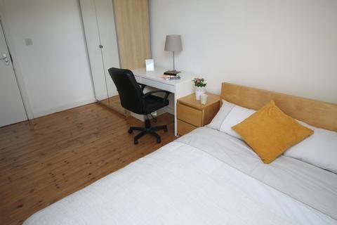 2 bedroom flat to rent, Flat 4, 51 Clarendon Road, LS2 9NZ
