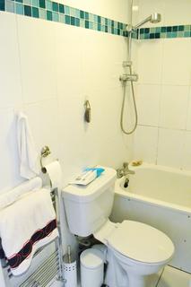 1 bedroom flat to rent, 51 Clarendon Road