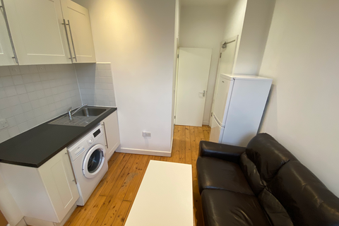 1 bedroom flat to rent, Flat 3A, 51 Clarendon Road, LS2 9NZ