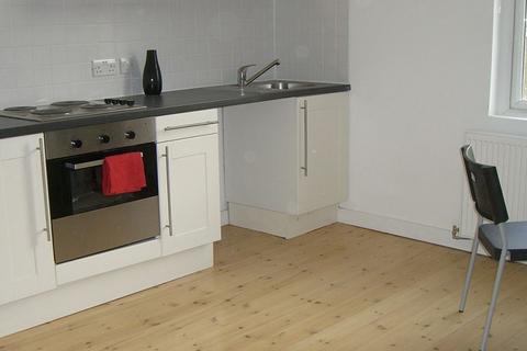 1 bedroom flat to rent, Flat 2B, 51 Clarendon Road, LS2 9NZ