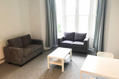 1 bedroom flat to rent, Flat 1, 46 Headingley Lane, LS6 2EL