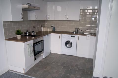 1 bedroom flat to rent, Flat 1, 46 Headingley Lane, LS6 2EL