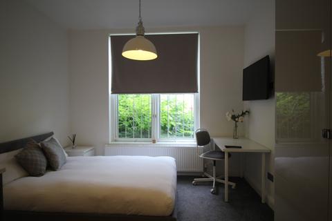 Studio to rent, Flat 1B, 22 Kelso Road, LS2 9PR
