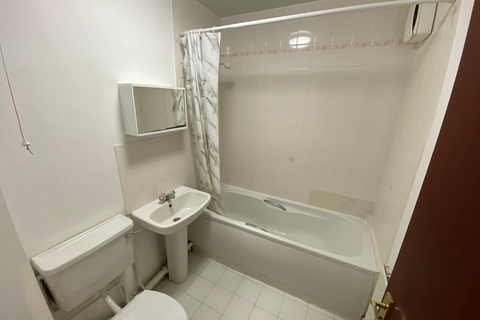 1 bedroom flat to rent, 158A Woodsley Road , Flat 11, LS2 9LZ