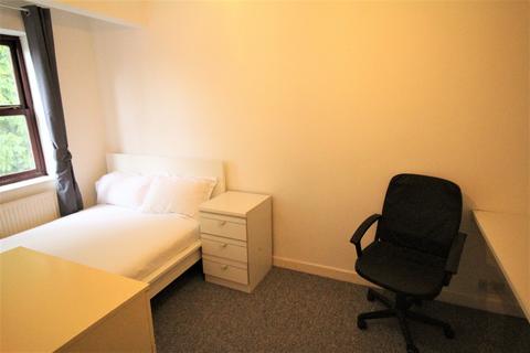 1 bedroom flat to rent, 158A Woodsley Road , Flat 10, LS2 9LZ