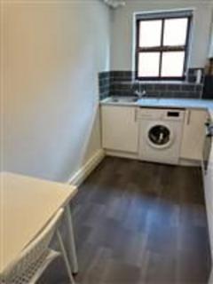 1 bedroom flat to rent, Flat 4, 158 Woodsley Road, LS2 9LZ