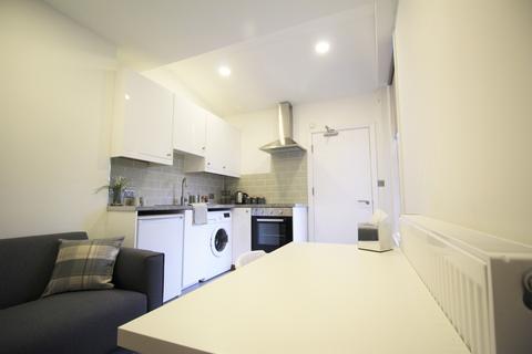 undefined, 13B Kelso Road, LS2 9PR