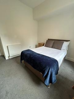 3 bedroom flat to rent, Bellefield Avenue, Dundee DD1