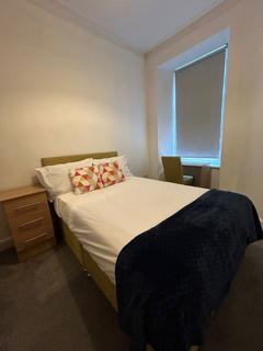 3 bedroom flat to rent, Bellefield Avenue, Dundee DD1