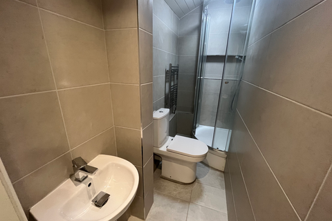 undefined, Flat 4, 117 Otley Road, LS6 3PX
