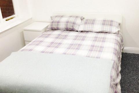 11 Cromer Place, LS2 9PX