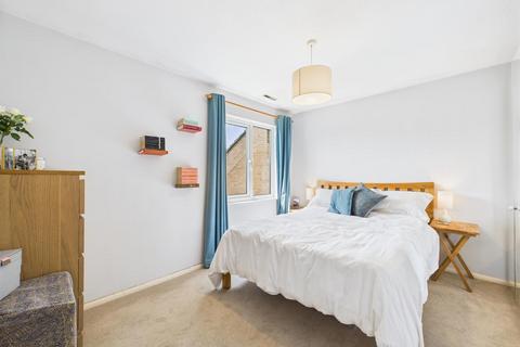 18 Whitmead Close, South Croydon, CR2 7AS