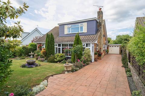 3 bedroom detached house for sale, Apple Grove, Bognor Regis, West Sussex