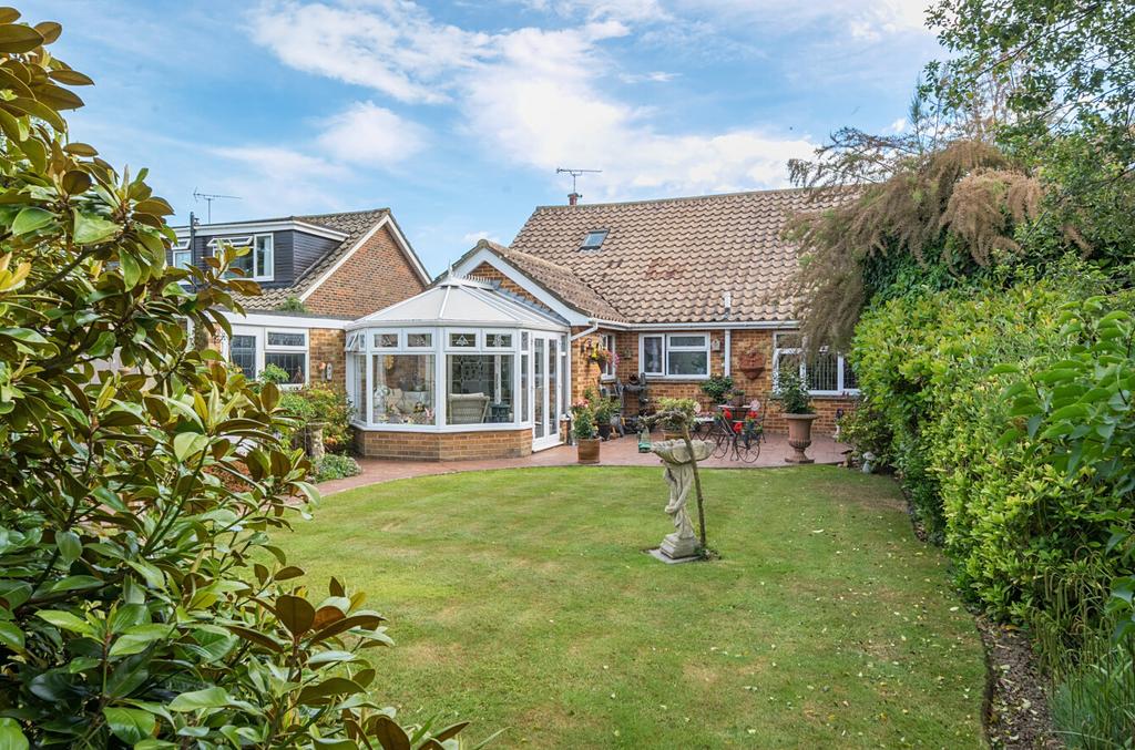 1299573 13 683752...