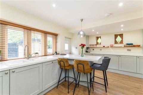 undefined, Kings Road, Ilkley, West Yorkshire, LS29