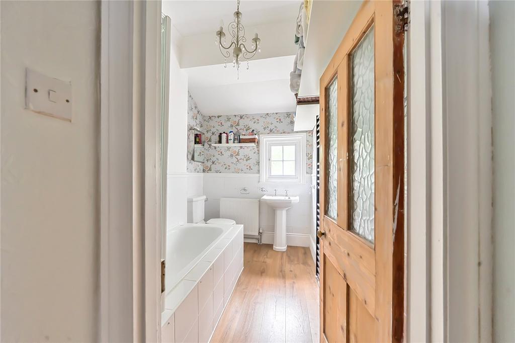 Ensuite