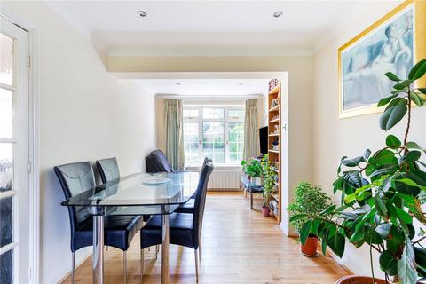 23b Grove Wood Hill, Coulsdon, CR5 2EN