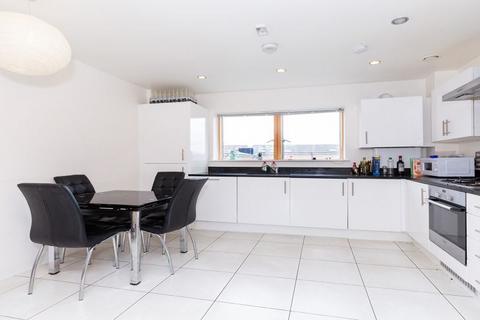 3 bedroom apartment to rent, N7