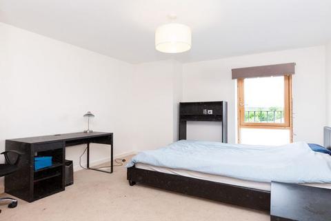 3 bedroom apartment to rent, N7