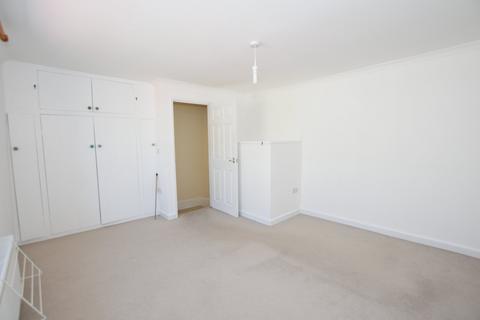 34a Blights Row, Redruth, TR15 1JL