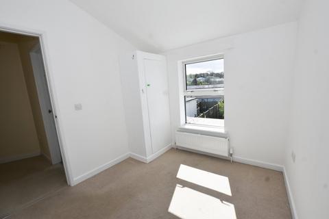 34a Blights Row, Redruth, TR15 1JL