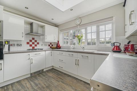 undefined, Stoke Row Road, Henley-on-Thames RG9