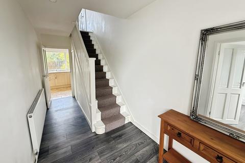 3 bedroom detached house for sale, Windlesham Avenue, Lincolnshire DN33