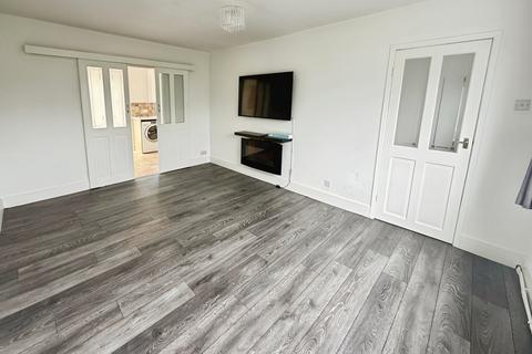 3 bedroom detached house for sale, Windlesham Avenue, Lincolnshire DN33