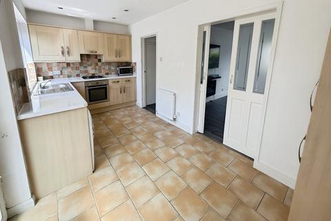 3 bedroom detached house for sale, Windlesham Avenue, Lincolnshire DN33