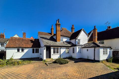 4 bedroom house to rent, West Street, Colchester CO6